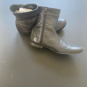 Zara Men’s Black Leather Zipper Ankle Mod Boots - Size 7